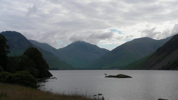Heading for Wasdale Head and the cheeky patch of blue over Borrowdale Heading for Wasdale Head and the cheeky patch of blue over Borrowdale