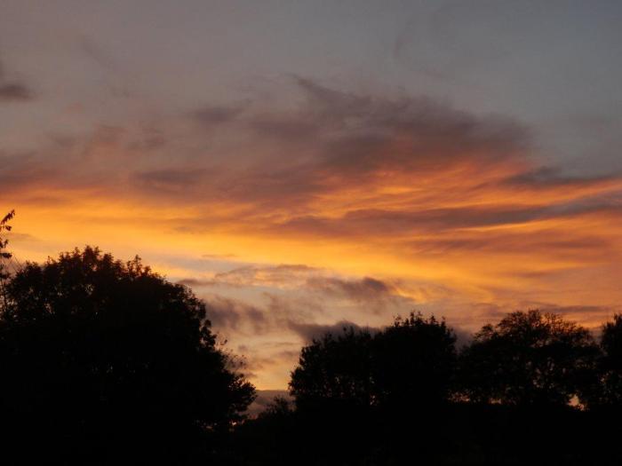 Sunset at Dunn Street Farm Sunset at Dunn Street Farm