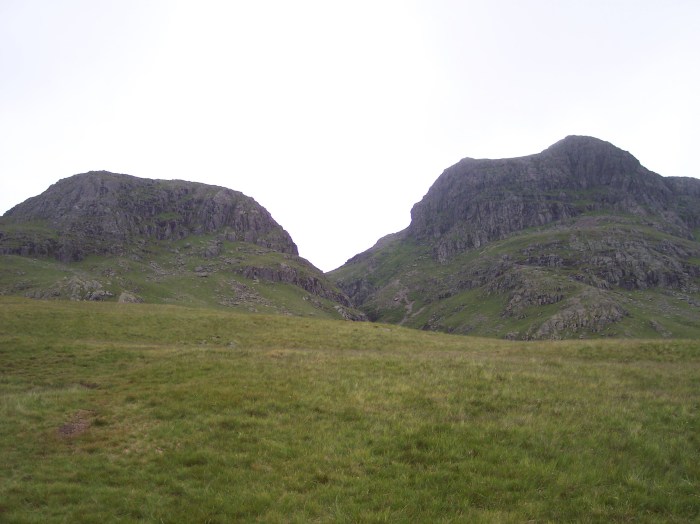 Up to Loft Crag and Harrison Stickle Up to Loft Crag and Harrison Stickle