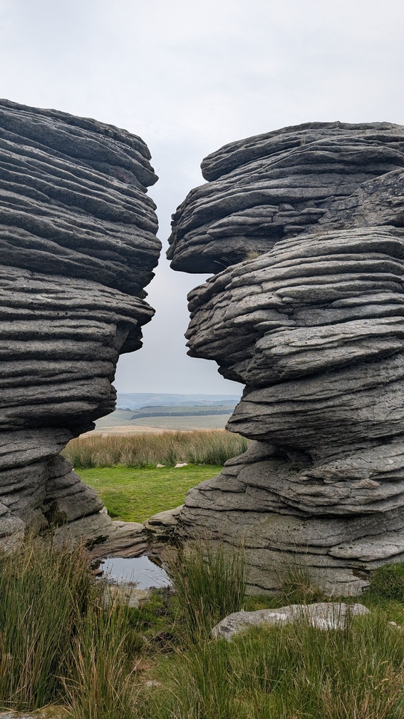 Thirlstone, Watern Tor